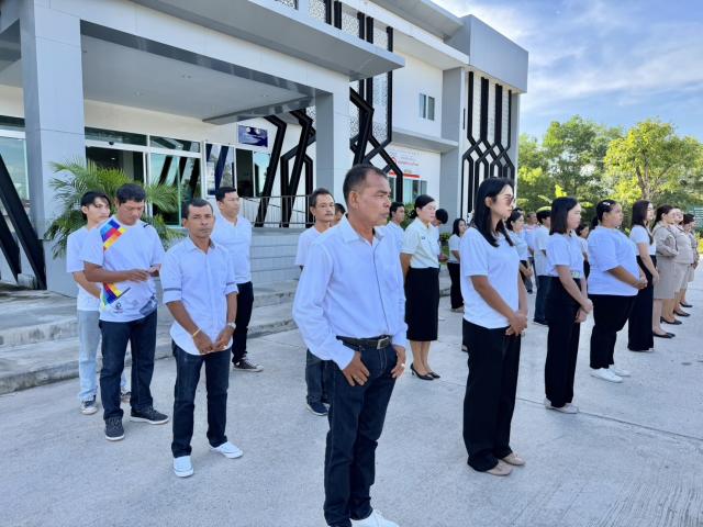 กิจกรรมเชิญธงชาติไทยและขับร้องเพลงชาติไทย เนื่องในวันพระราชทานธงชาติไทย (Thai National Flag Day) 28 กันยายน ของทุกปี