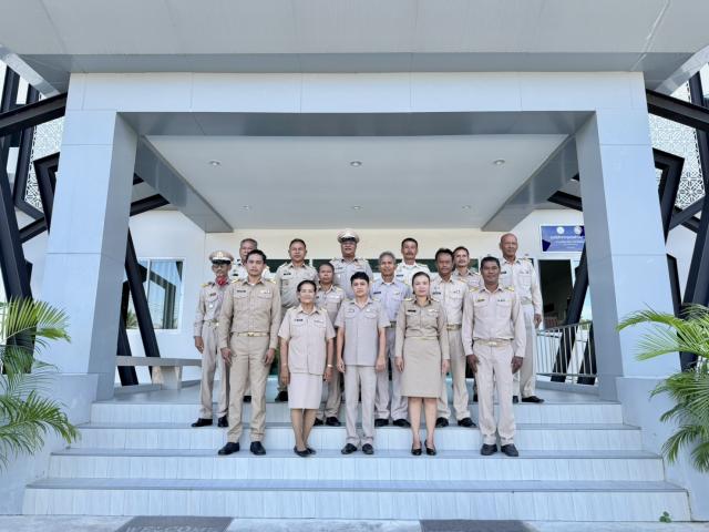 กิจกรรมเชิญธงชาติไทยและขับร้องเพลงชาติไทย เนื่องในวันพระราชทานธงชาติไทย (Thai National Flag Day) 28 กันยายน ของทุกปี