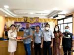 ร่วมต้อนรับ “นางสายพิน ชูเท้า ตำแหน่ง หัวหน้าฝ่ายบุคลากรทางการศึกษา ระดับต้น สังกัดกองการศึกษา เทศบาลนครตรัง