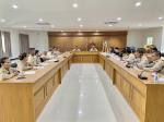 ประชุมประพนักงานเทศบาล พร้อมด้วยสมาชิกสภาเทศบาล คณะผู้บริหาร หัวหน้าส่วนราชการ